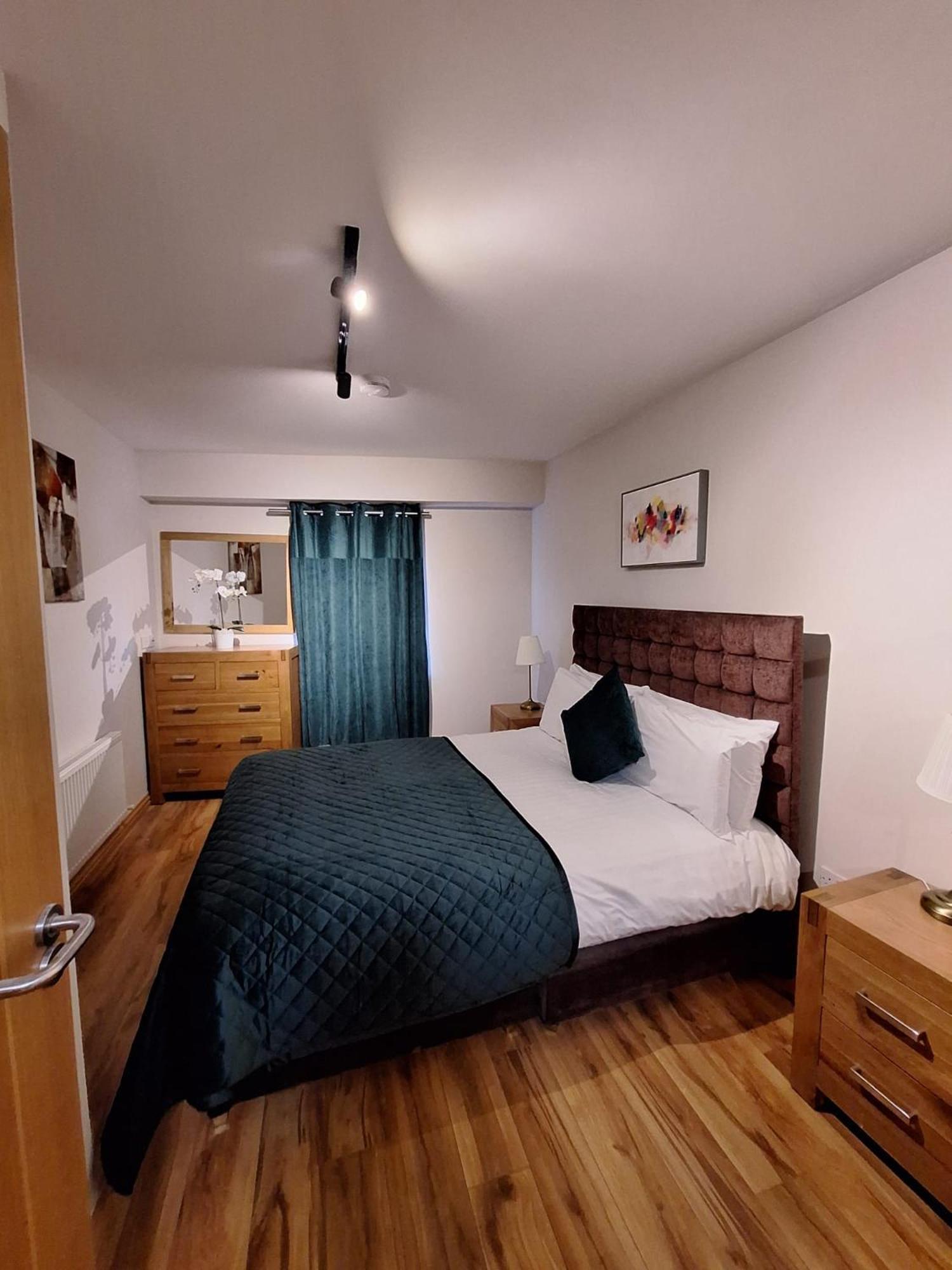 Five Lamps Suites, Dublin